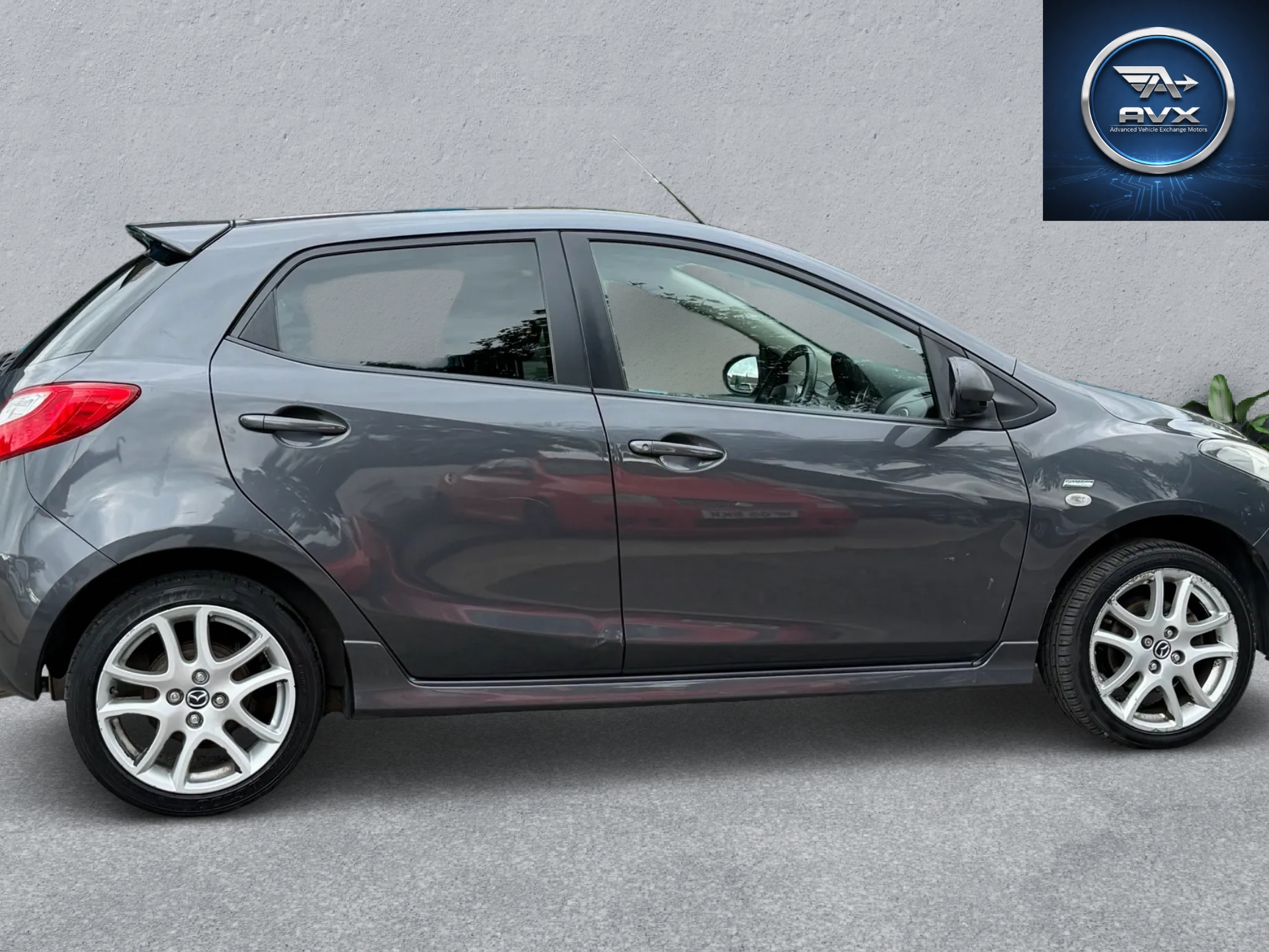 
								Mazda 2 full									