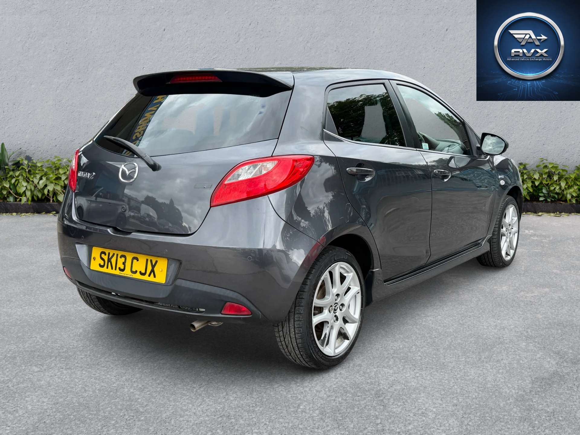 
								Mazda 2 full									