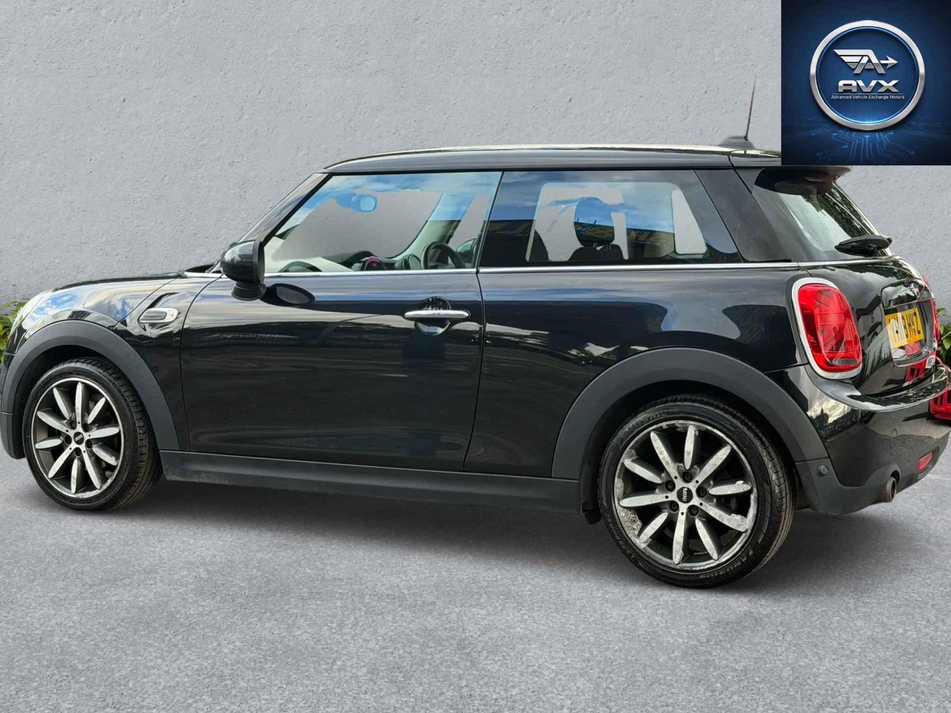 
								Mini Cooper full									